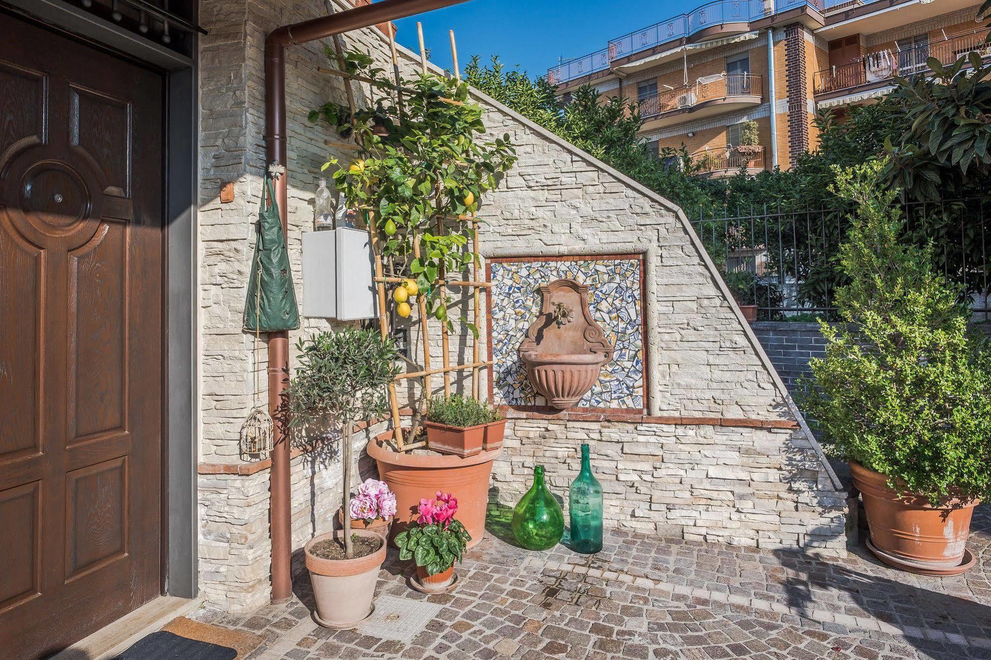 B&B La Casa Di Plinio Pompei Exterior photo